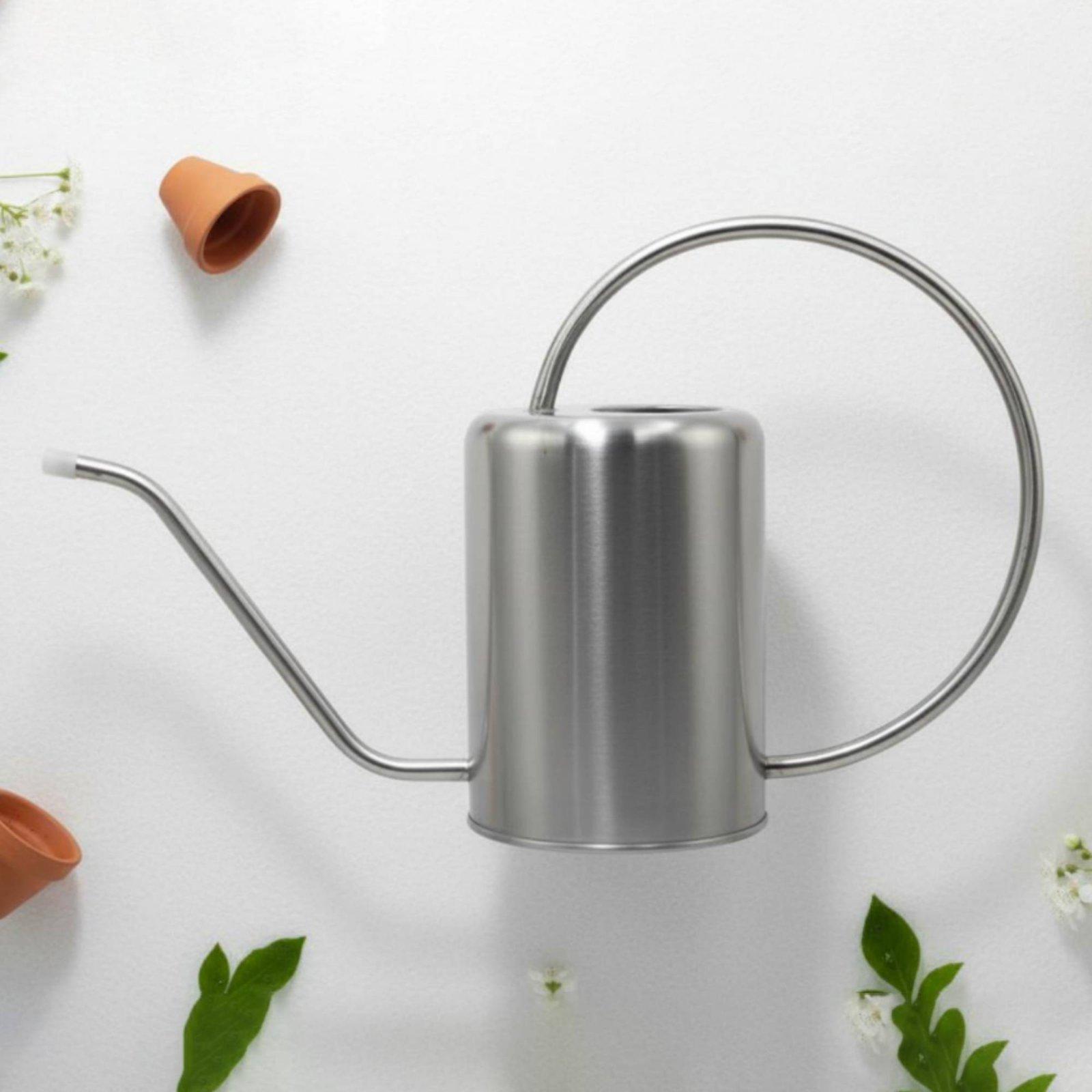 Robuste Metall-Gießkanne mit L – Watering Can Bewertung und Preis